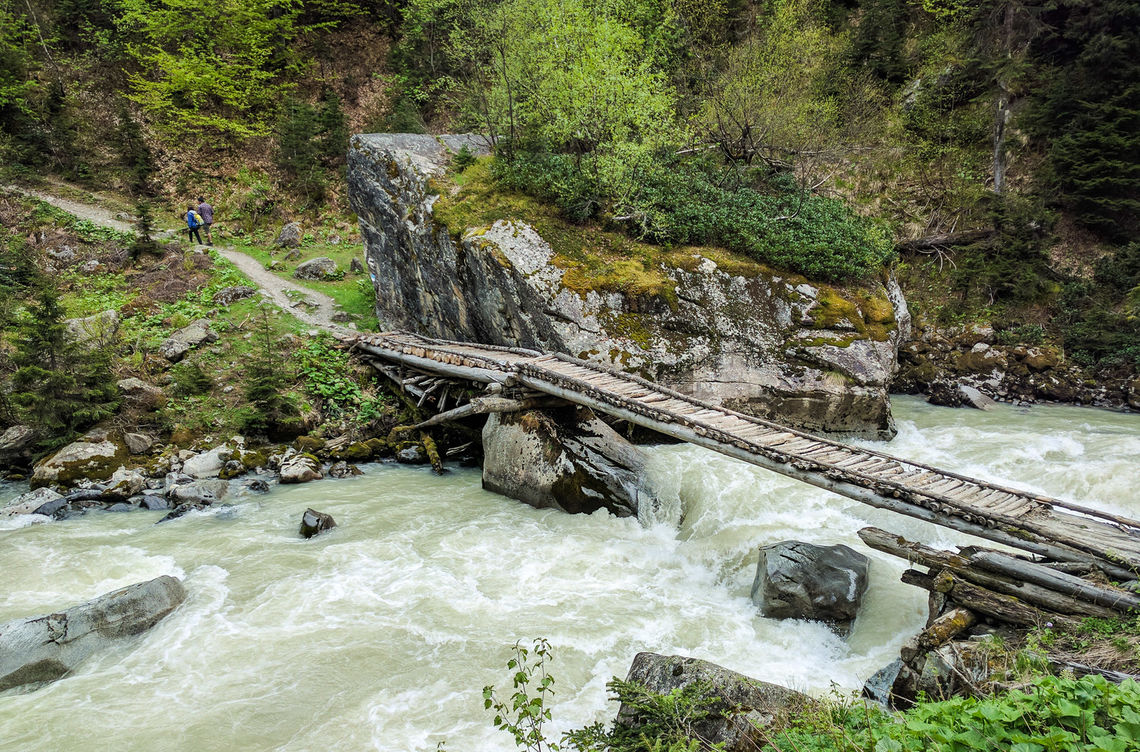 02 river in svaneti georgia tom allen transcaucasian trail association